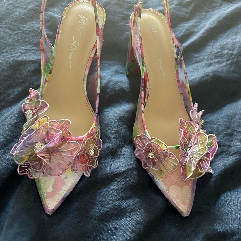 Betsey Johnson Pastel Floral Slingback Heels